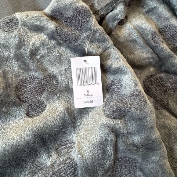 NWT Walt Disney World Velour Fleece Spirit Jersey - Disney Christmas Shirt Small - Picture 8 of 9